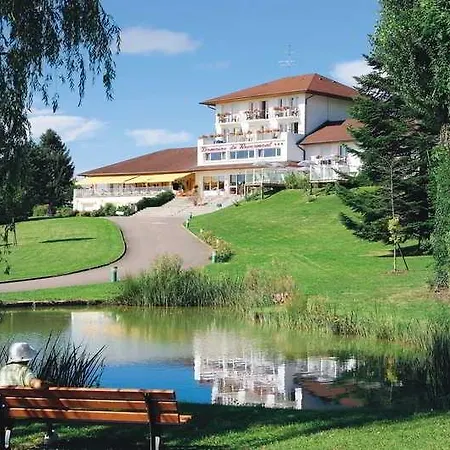 ホテル Domaine Du Revermont - Logis